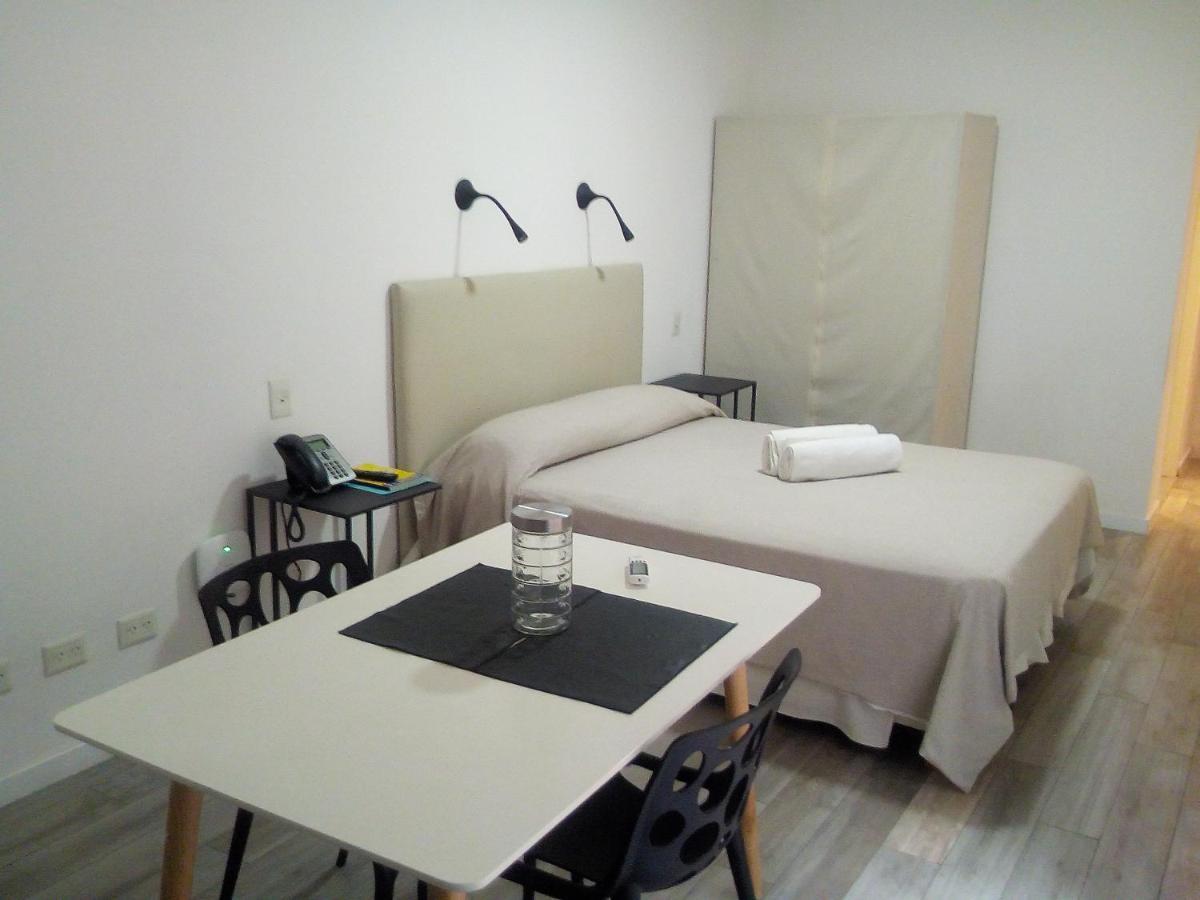Paraguay 716 We Sleep บัวโนสไอเรส ภายนอก รูปภาพ